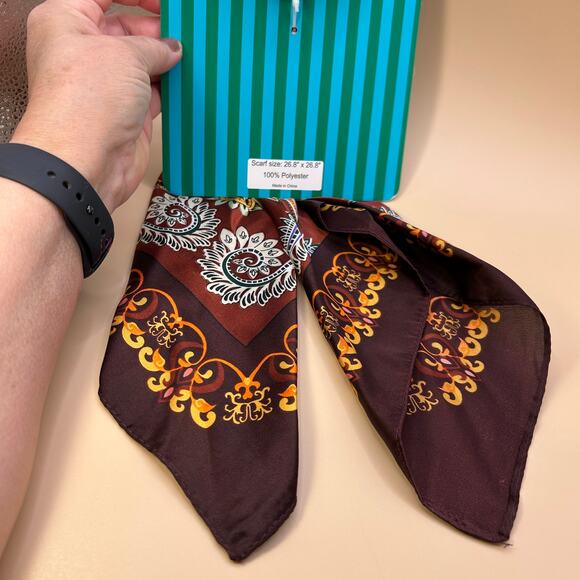 NWT Piper K Hair Scarf and Brooch Purse Scarf Brown Patterned Square 26 x 26 in - Picture 4 of 6